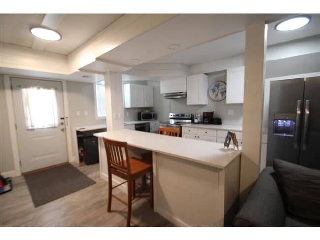 property at 401 W Main St