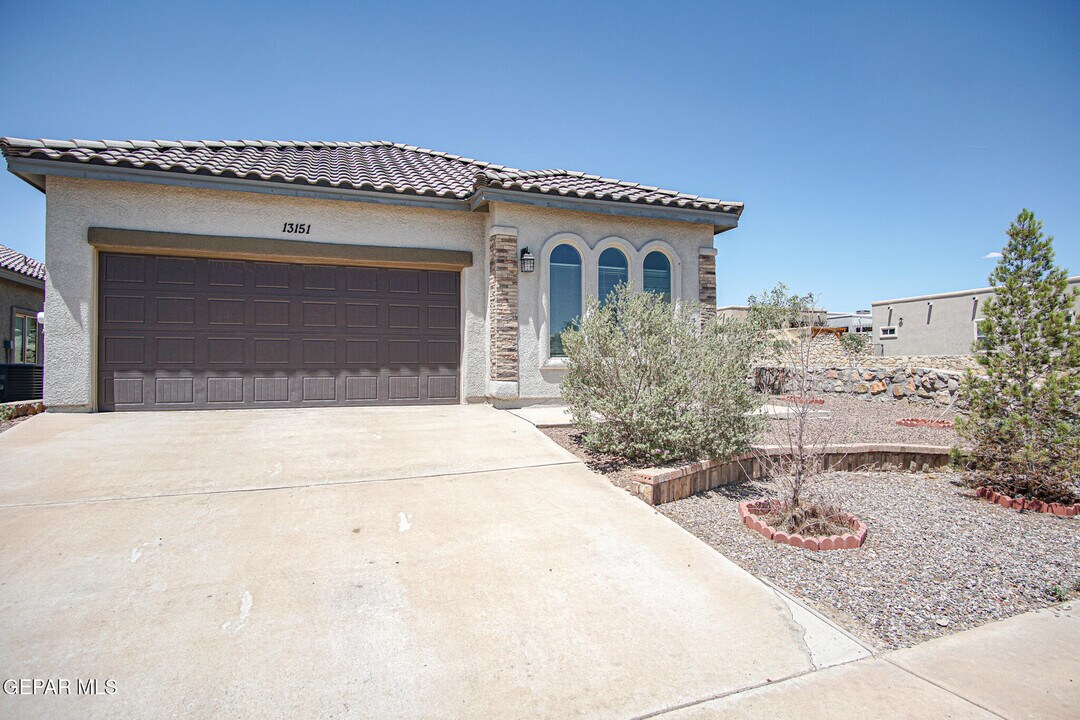13151 Freshford in El Paso, TX - Building Photo