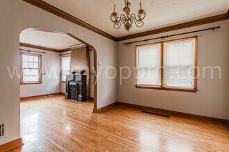 513 N 41st Ave in Omaha, NE - Building Photo - Building Photo