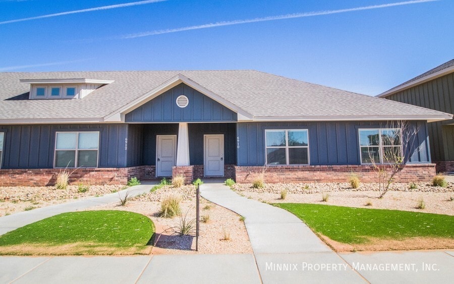 6910 21st St in Lubbock, TX - Building Photo