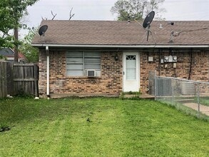 103 S Burdette Ave in Sherman, TX - Building Photo - Building Photo
