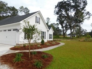 4758 Layla Ln in Hahira, GA - Building Photo - Building Photo