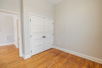 120 S Broad St in Kenbridge, VA - Building Photo - Building Photo