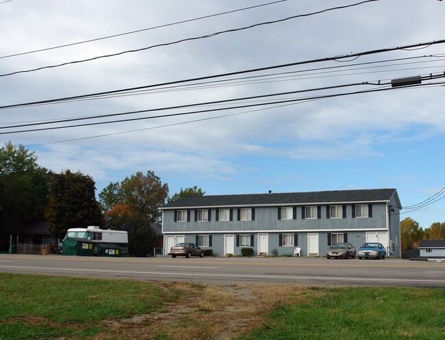 5208 W Ridge Rd in Erie, PA - Building Photo - Building Photo