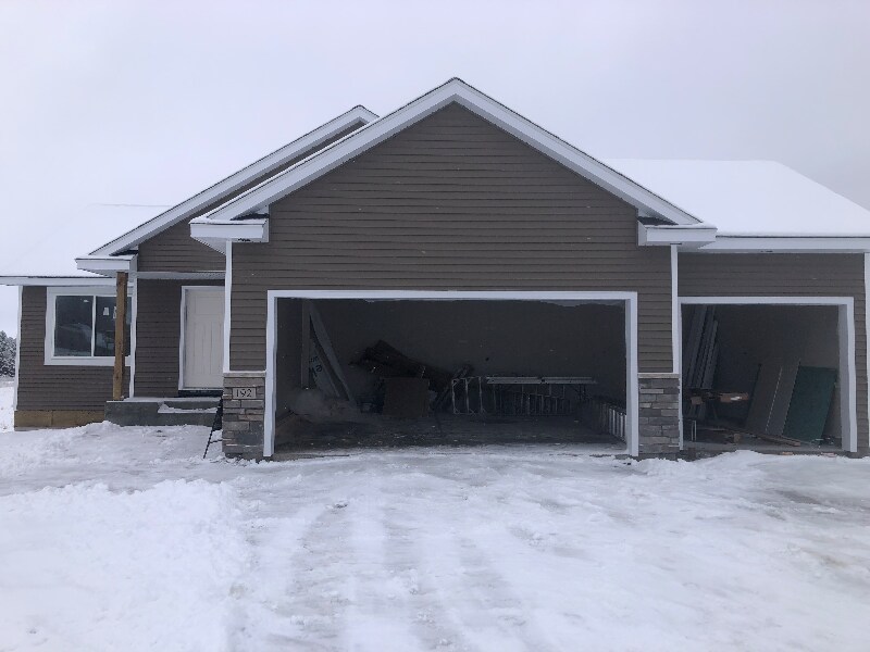 192 Stonelake Dr SE in Rochester, MN - Building Photo