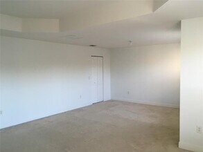 17415 SW 48th St in Miramar, FL - Building Photo - Building Photo