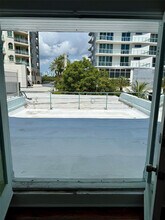 3000 Granada St in Fort Lauderdale, FL - Building Photo - Building Photo