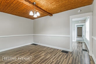 1529 Sale Ave in Louisville, KY - Building Photo - Building Photo