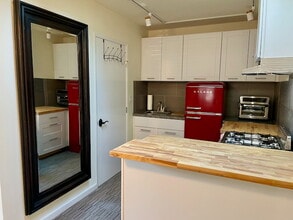 4787 Opal Cliff Dr in Santa Cruz, CA - Building Photo - Building Photo