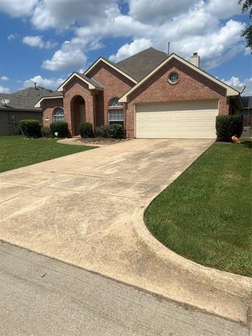 3008 Cantura Dr in Mesquite, TX - Foto de edificio