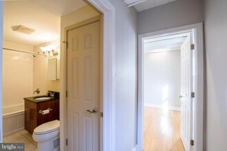 1431 Spruce St in Philadelphia, PA - Building Photo - Building Photo