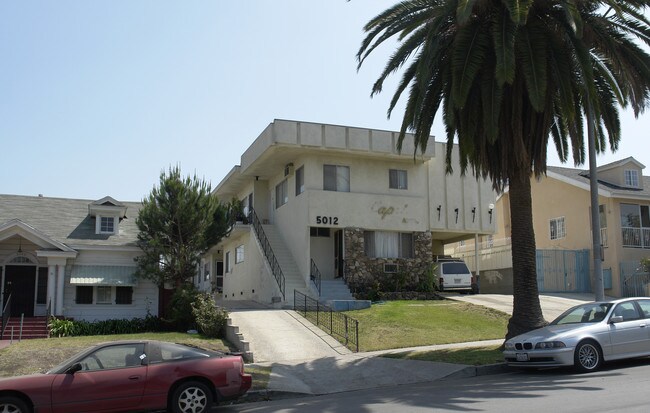 5012 Maplewood Ave in Los Angeles, CA - Building Photo - Building Photo