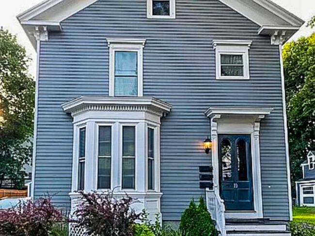 10 Winter St, Unit 3