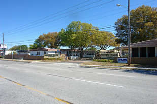 7100 Ulmerton Rd Apartments