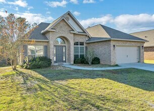 3589 Autumn Woods Dr in Crestview, FL - Building Photo - Building Photo