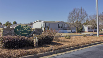 Glen Laurel in Concord, NC - Building Photo