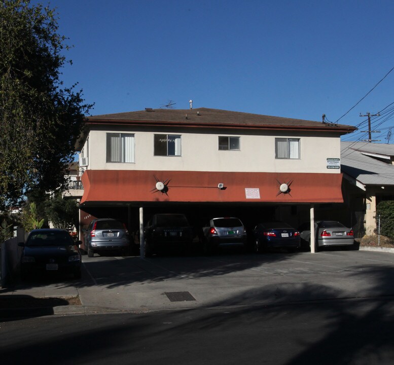 1257 Kenmore Ave in Los Angeles, CA - Building Photo