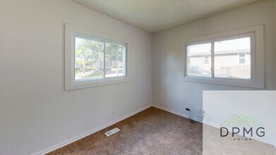 317 E Hillsdale St in Lansing, MI - Building Photo - Building Photo