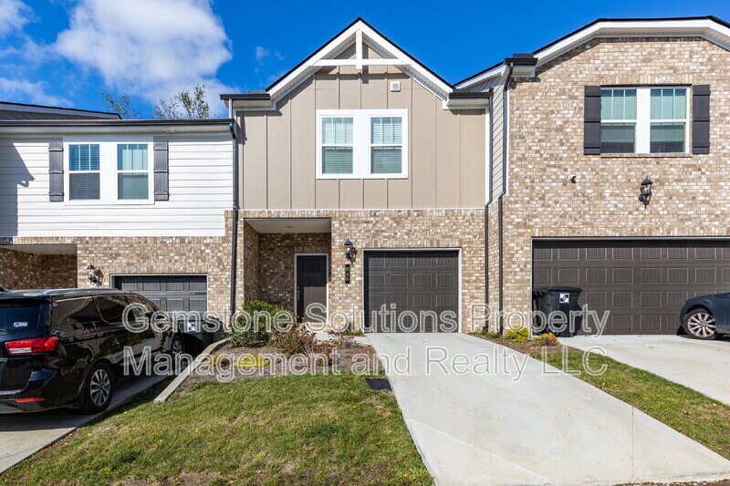 845 Longleaf Lane in Columbia, TN - Building Photo
