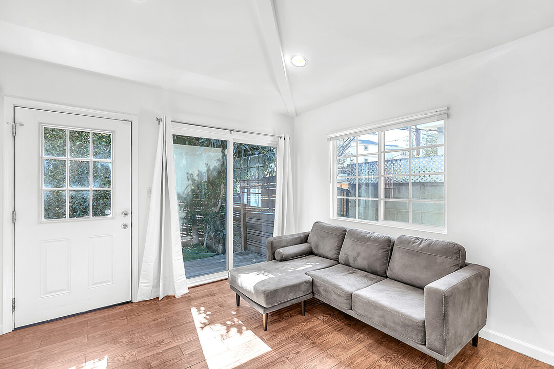 4244 Inglewood Blvd, Unit 4244 in Los Angeles, CA - Building Photo