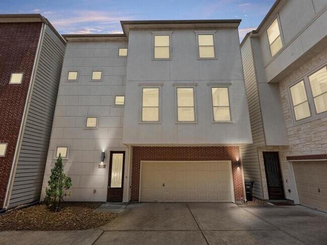 property at 5319 Kiam St