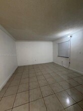 16118 NE 21st Ave in North Miami Beach, FL - Building Photo - Building Photo