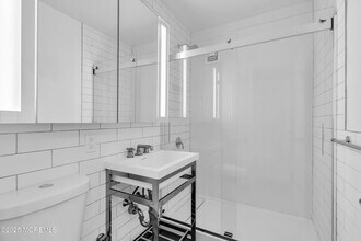 10 Ocean Blvd in Atlantic Highlands, NJ - Building Photo - Building Photo