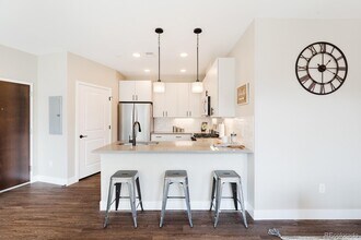 2729 W 28th Ave in Denver, CO - Building Photo - Building Photo