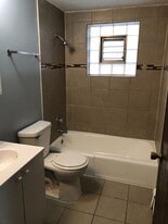 312 Yates Ave in Calumet City, IL - Building Photo