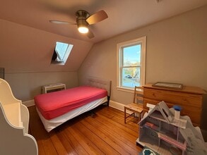 170 Neck St in Weymouth, MA - Foto de edificio - Building Photo