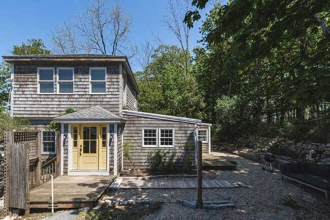 127R Leonard St in Gloucester, MA - Building Photo - Building Photo