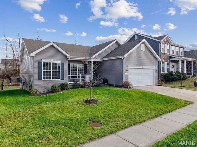 168 Hidden Bluffs Dr in Lake St. Louis, MO - Building Photo - Building Photo