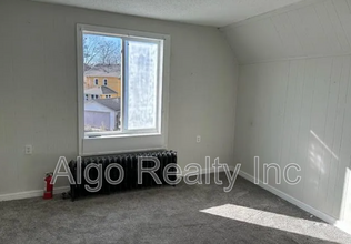 2008 N 21st Ave in Minneapolis, MN - Building Photo - Building Photo