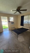 2707-2709 NE 32nd St in Fort Lauderdale, FL - Building Photo - Building Photo