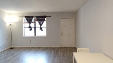 502 Oak Circle Dr, Unit C5 in Myrtle Beach, SC - Building Photo - Building Photo