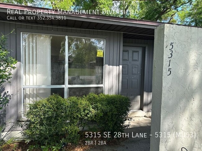 property at 5315 SE 28th Ln