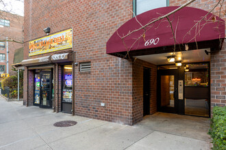 West Village Houses - Cooperative in New York, NY - Foto de edificio - Building Photo