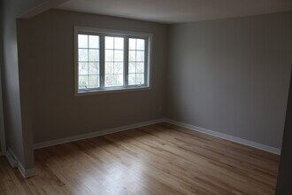2170 Auclair Rue in Laval, QC - Building Photo - Building Photo