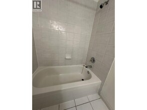 509 Carnarvon St in New Westminster, BC - Building Photo - Building Photo