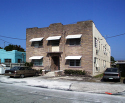 2741-2749 SW 5th St Apartments