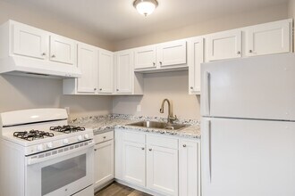 502 E Merrill Ave in Fond du Lac, WI - Building Photo - Building Photo