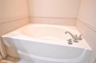 130 E San Fernando St in San Jose, CA - Building Photo - Building Photo