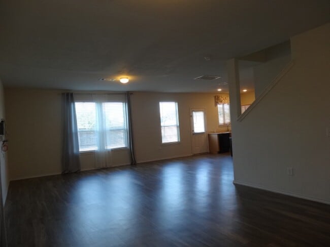 property at 4418 Windmill Run Dr