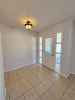 8542 Braxton Dr in Hudson, FL - Building Photo