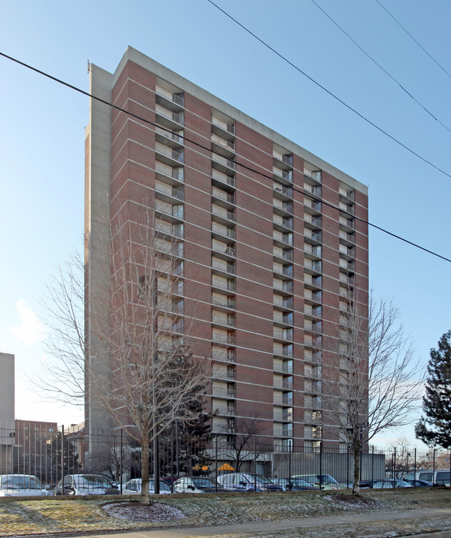 Henry Ford Hospital Apartments in Detroit, MI - Building Photo - Building Photo