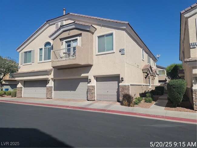 6544 Strolling Plains Ln in Henderson, NV - Building Photo - Building Photo