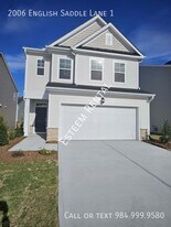2006 English Saddle Ln in Durham, NC - Building Photo