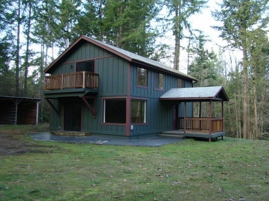 property at 16948 Bald Hill Rd SE