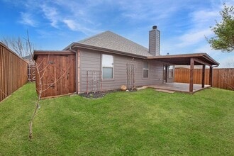 1510 Syracuse Dr in Van Alstyne, TX - Building Photo - Building Photo