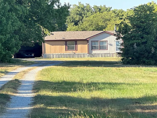 property at 44306 Hardesty Rd